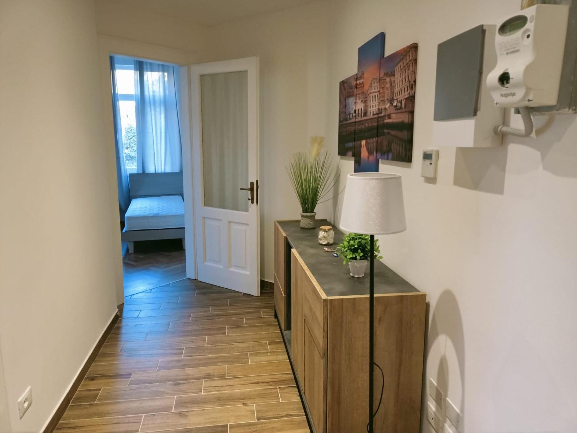 Apartamento Casa Perugino Trieste Exterior foto