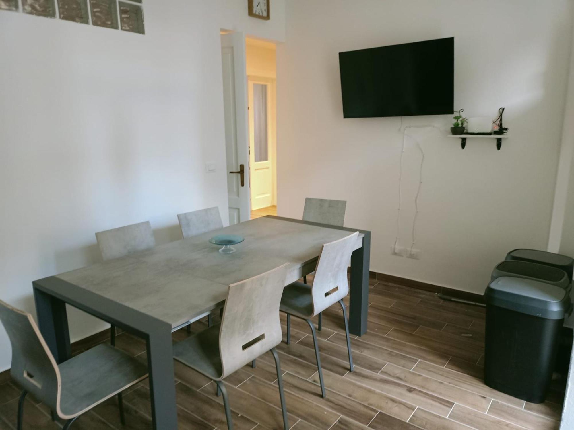 Apartamento Casa Perugino Trieste Exterior foto