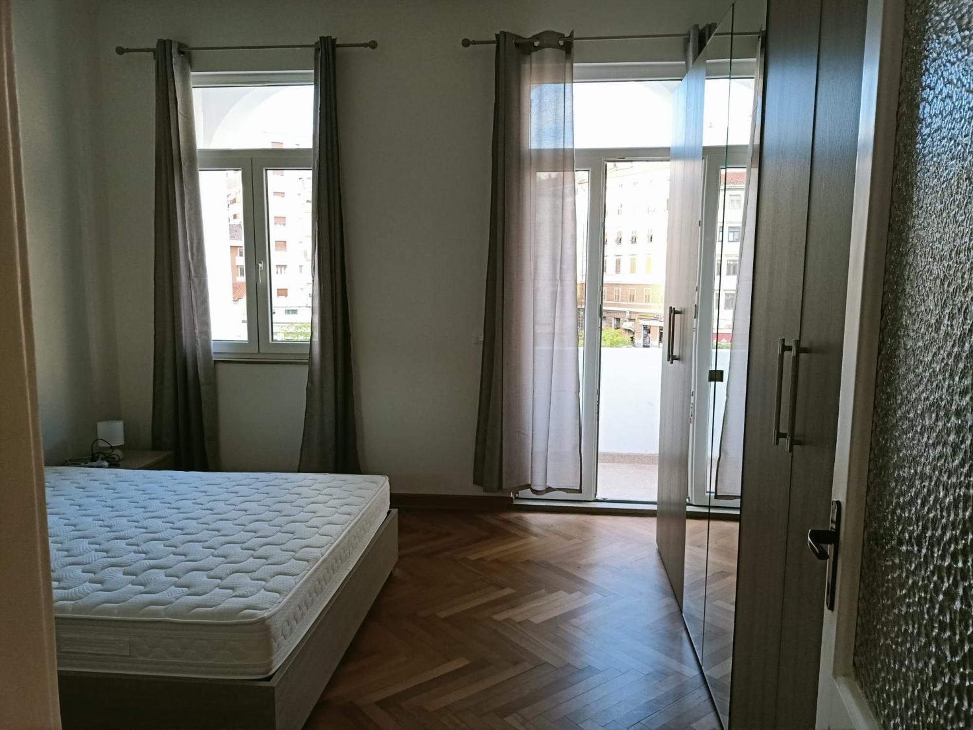 Apartamento Casa Perugino Trieste Exterior foto