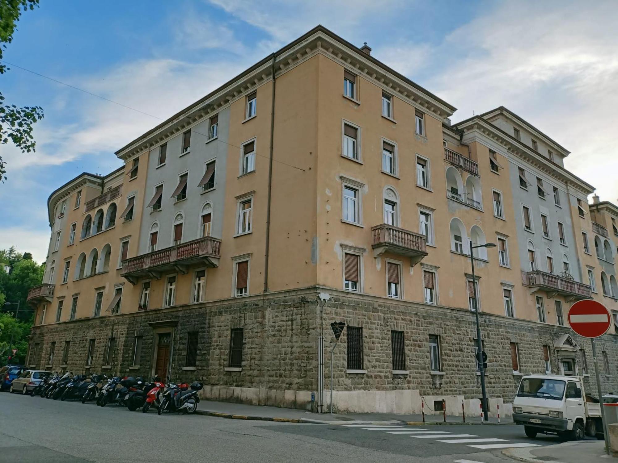 Apartamento Casa Perugino Trieste Exterior foto
